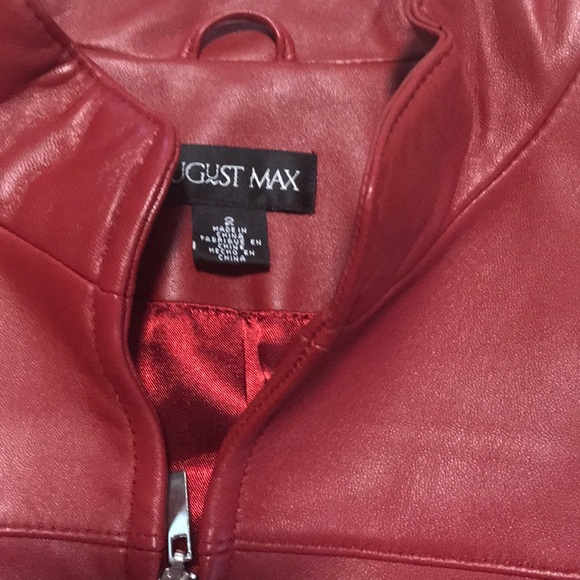 Leather jacket - Picture 4 of 8